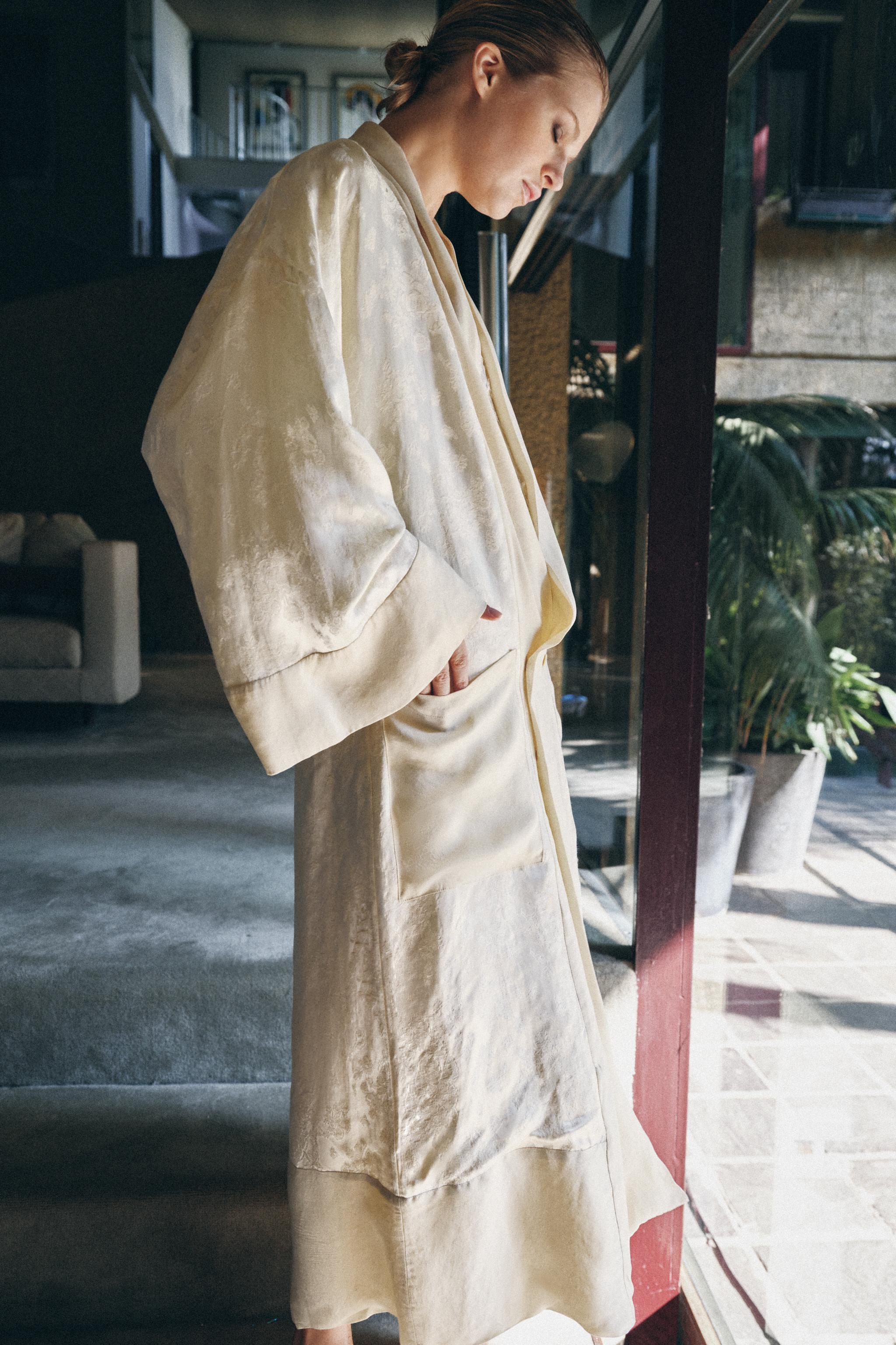 JACQUARD LINEN BLEND COAT LIMITED EDITION